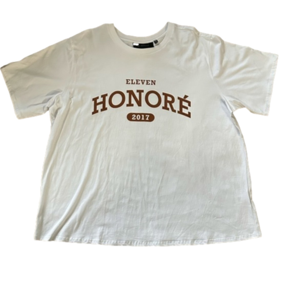 NWT 11 Honoré Collection Tiana Graphic Tee size 2x or 18/20 - Picture 2 of 12